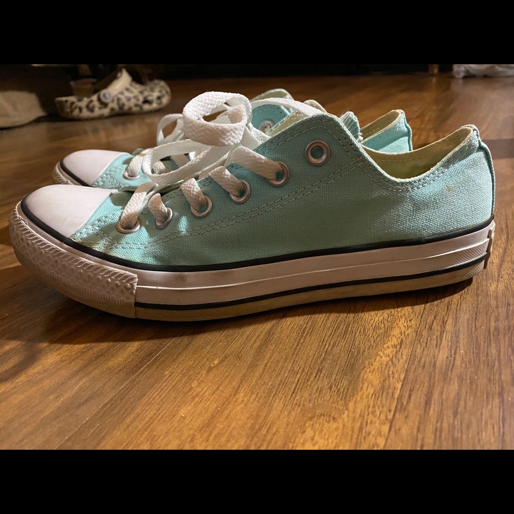 Converse
